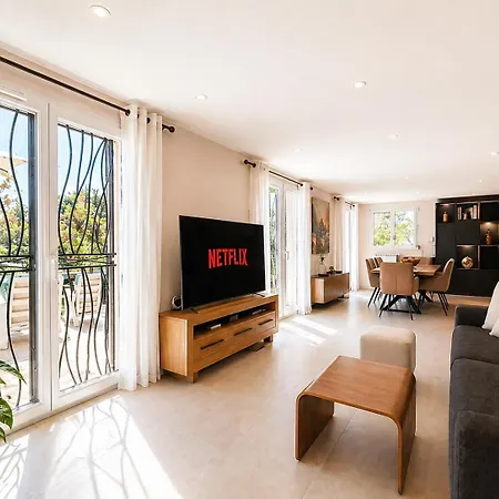 Willa Luxury Villa, Garden, And Infinity Pool Antibes